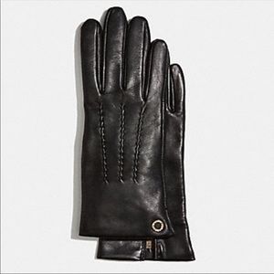 Coach Classic Black Leather Gloves